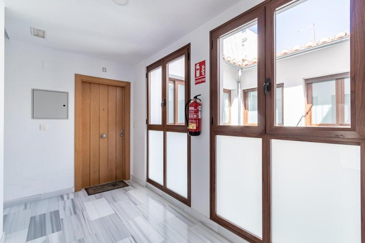 Grace Apartments - 3 Bedroom City Centre Гранада Екстер'єр фото