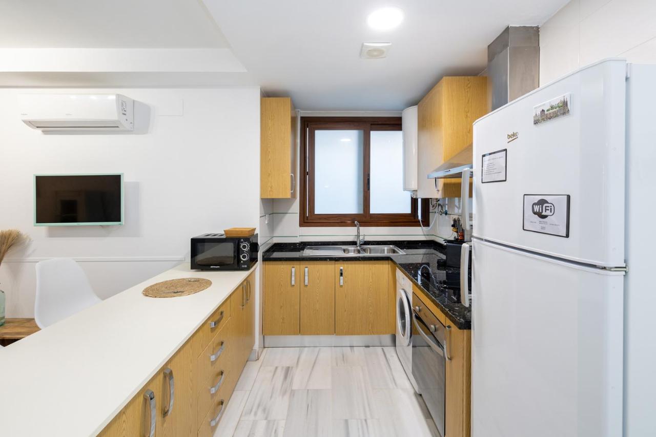 Grace Apartments - 3 Bedroom City Centre Гранада Екстер'єр фото